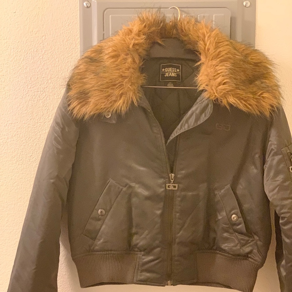 Guess olive green jacket with fur collar